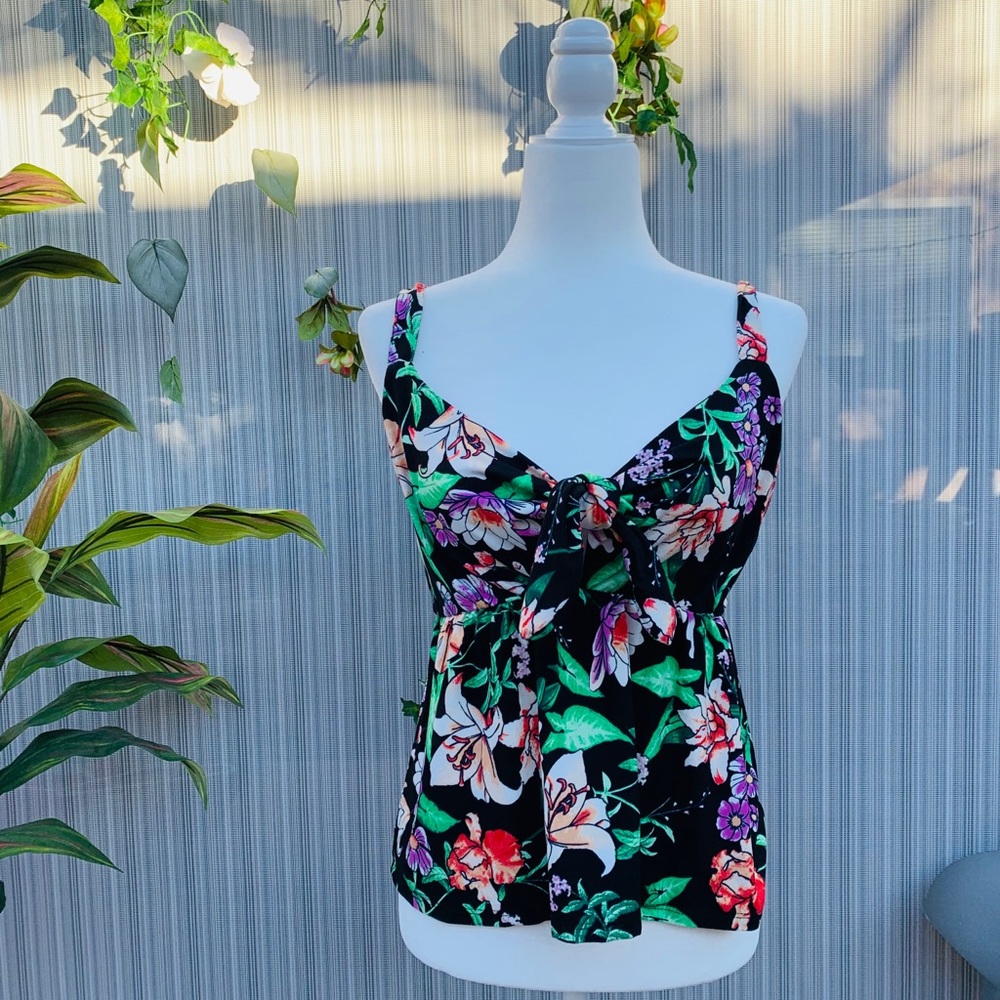 Guess flower top